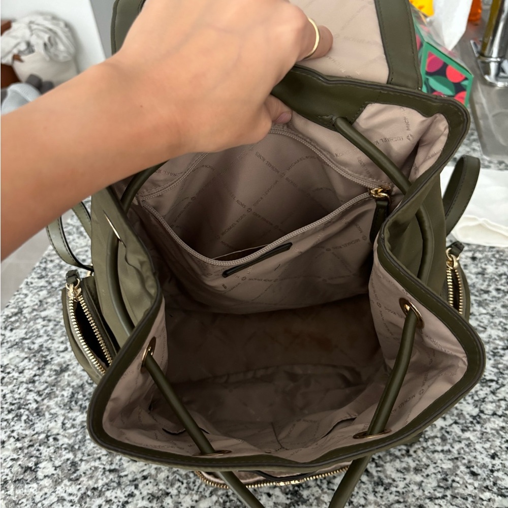 COPY - Michael Kors Backpack and Wallet - Picture 2 of 6